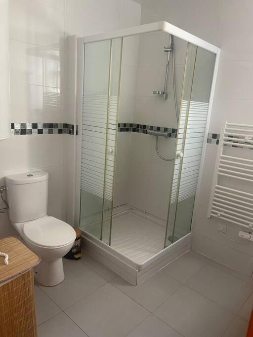 F3 Entier J - Proche Roissy-Villepinte-Paris Вільє-ле-Бель Екстер'єр фото